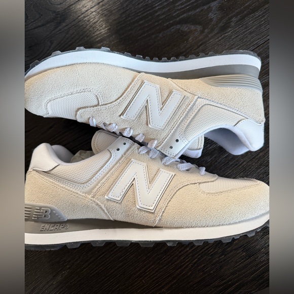 New Balance Other - New Balance 574 Sneaker - new